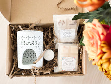 Load image into Gallery viewer, Soy Wax Melts & Burner Gift Set