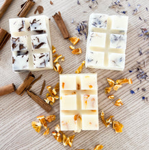 Load image into Gallery viewer, Cornish Christmas Soy Wax Melts