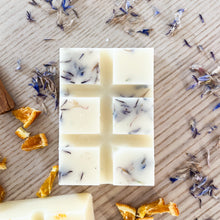 Load image into Gallery viewer, Stormy Nights Soy Wax Melts