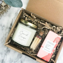 Load image into Gallery viewer, Candle Gift & Mini Chocolate Gift Box