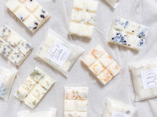 Load image into Gallery viewer, Cornish Escape Soy Wax Melts
