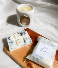 Load image into Gallery viewer, Lost Gardens Soy Wax Melts
